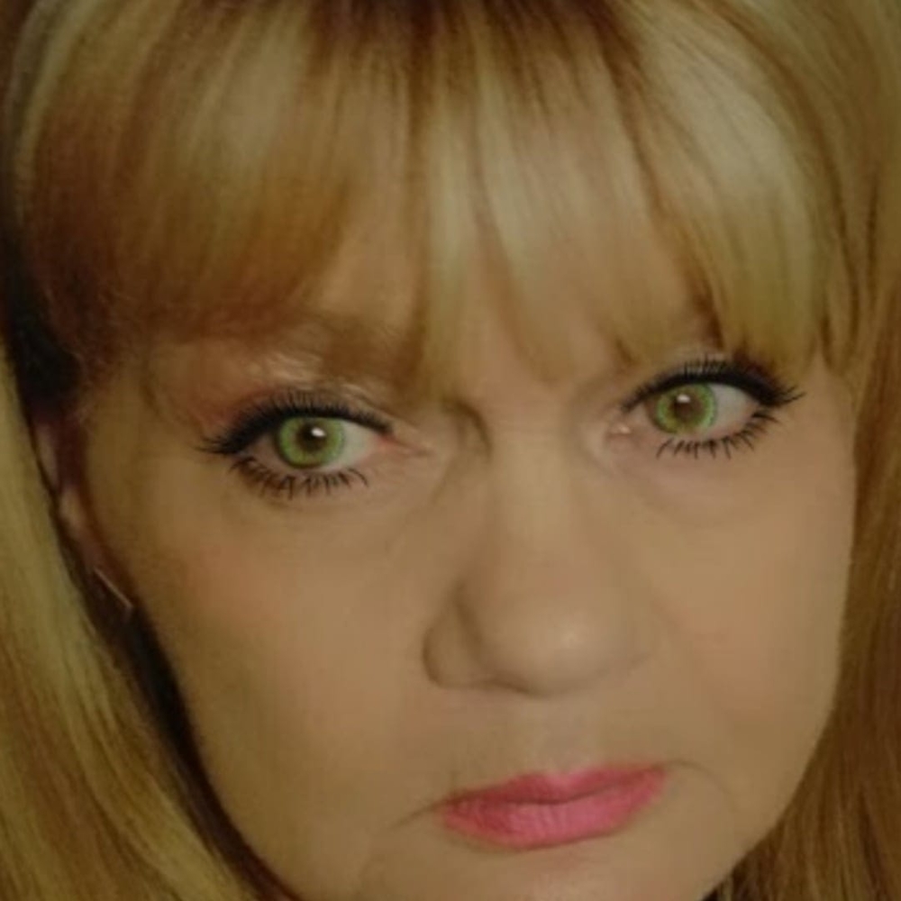 Meet your Posher, Patsy